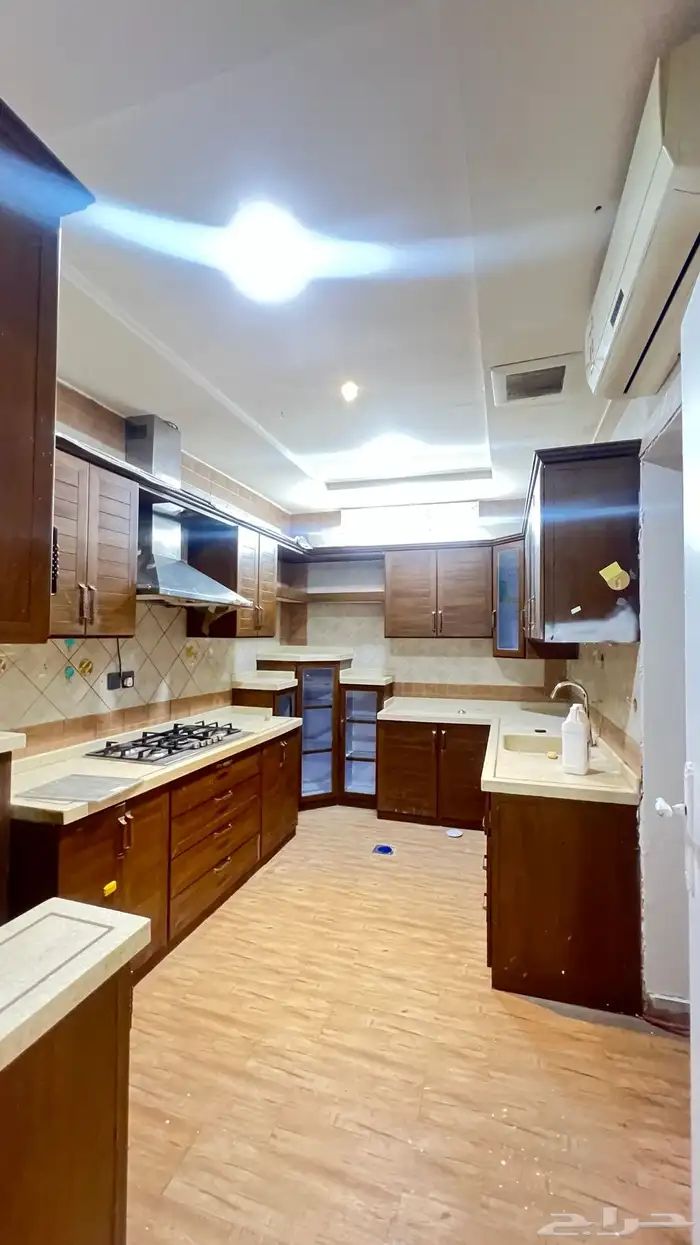 شقة للإيجار vip حي الاحمدية 2