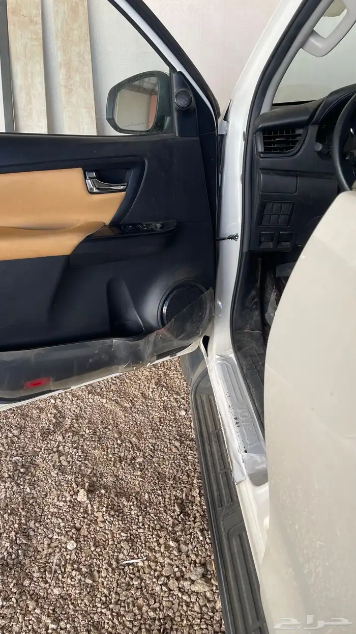 فورتشنر 4سلندر بدون دبل عداد 21 الف 9