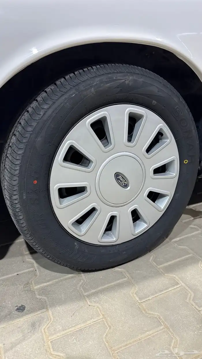 فورد فكتوريا بوليسي 2011 مخزن 4