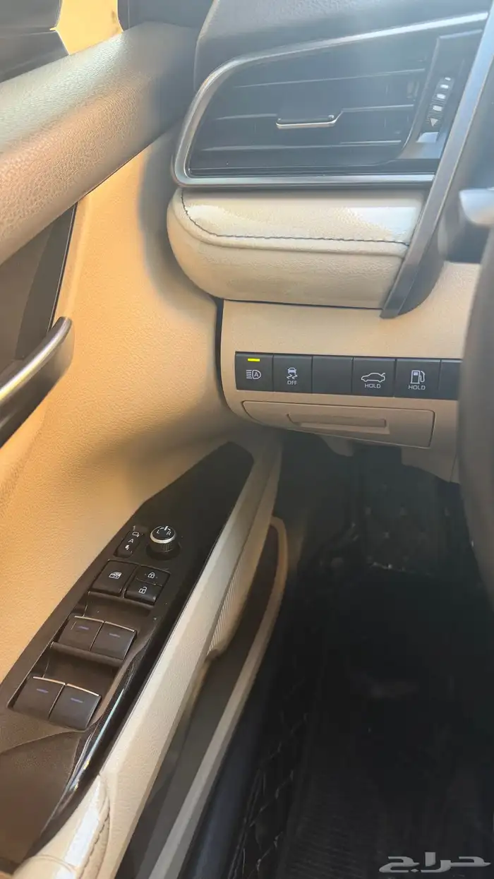 كامري 6 سلندر 2021 (مخزن) 11