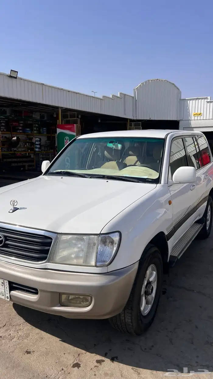 جيب لاند كروزر موديل 2000 0