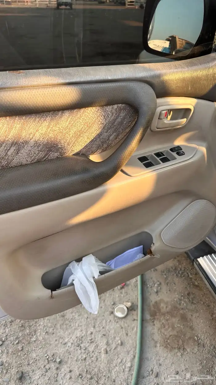 لاندكروزر 99 مكيفين وثلاجه 6