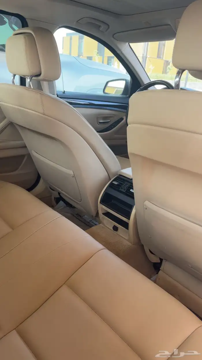 بي ام دبليو الفئة الخامسه 523i موديل 2012 ممشى 195 15