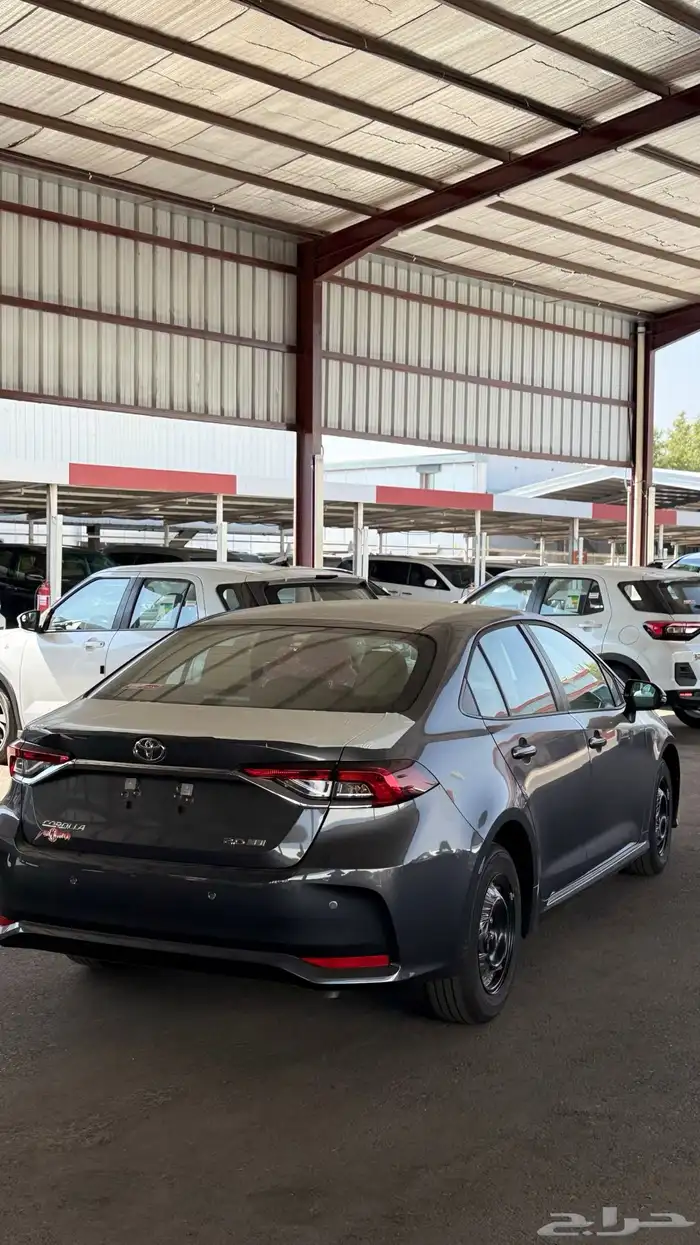 تويوتا كورلا استاندر 2.0 لتر 2025 كاش وتقسيط 7