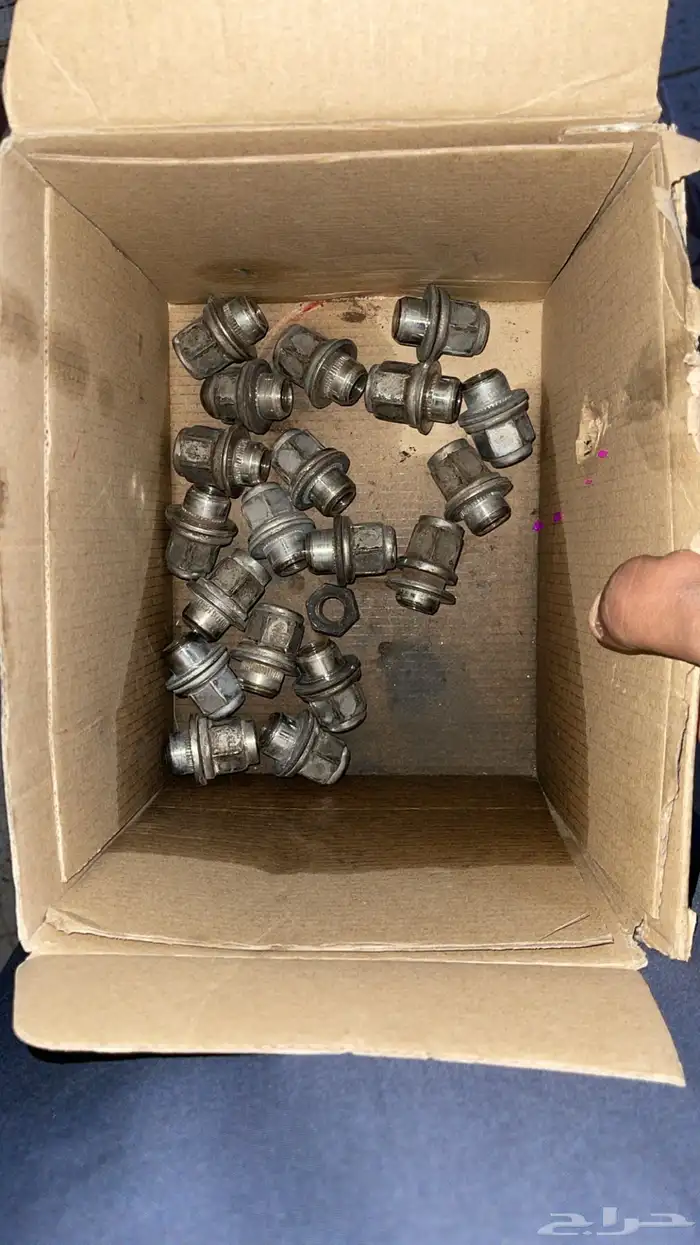 صواميل كفرات 0