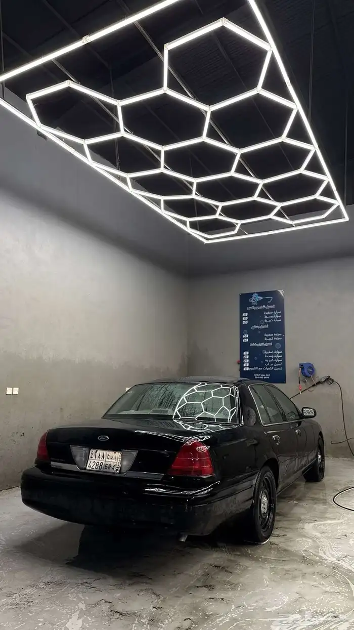 فورد فكتوريا 0