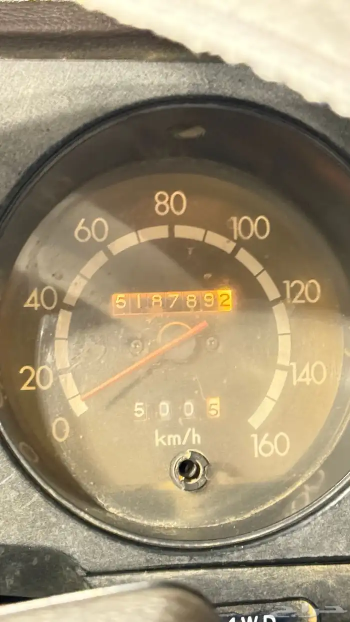 لاندكروزر 1985 للبيع 11