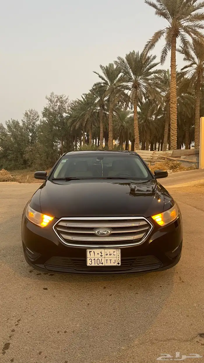 فورد تورس للبيع نظيف 6