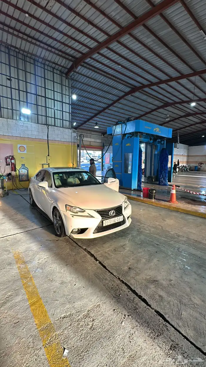 لكزس ارنوب للبدل او البيع 2