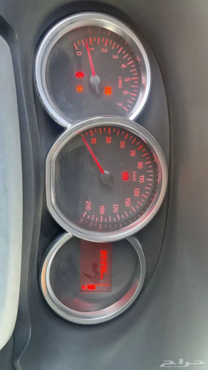 باص رينو 2021 6