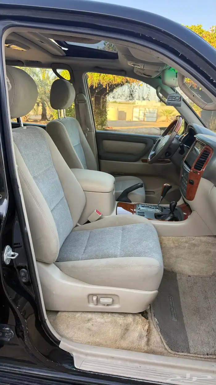 فيكسار 2004 فل كامل أسود 19