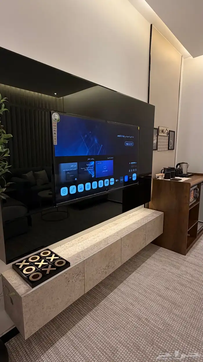 أستديو فندقي فاخر بجلسة جانبية للإيجار اليومي والأسبوعي 9