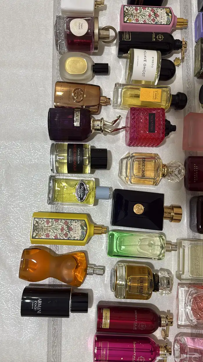 عطور ماركات اصليه بدون كراتين استوكات جديده بربع القيمه 43
