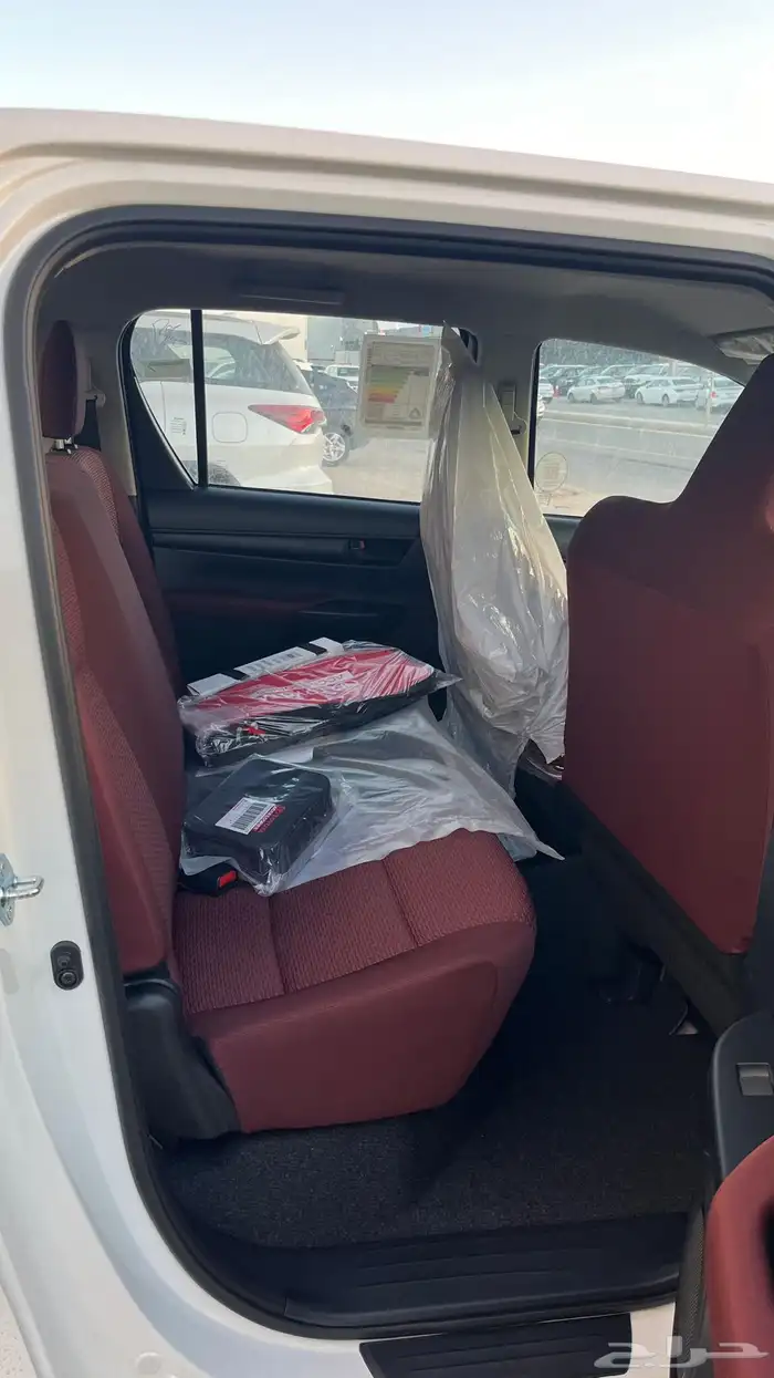 تويوتا هايلوكس غمارتين ديزل بدون دبل 2025 5