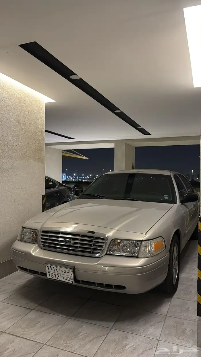 فورد فكتوريا 2011 في قمة النظافة 2