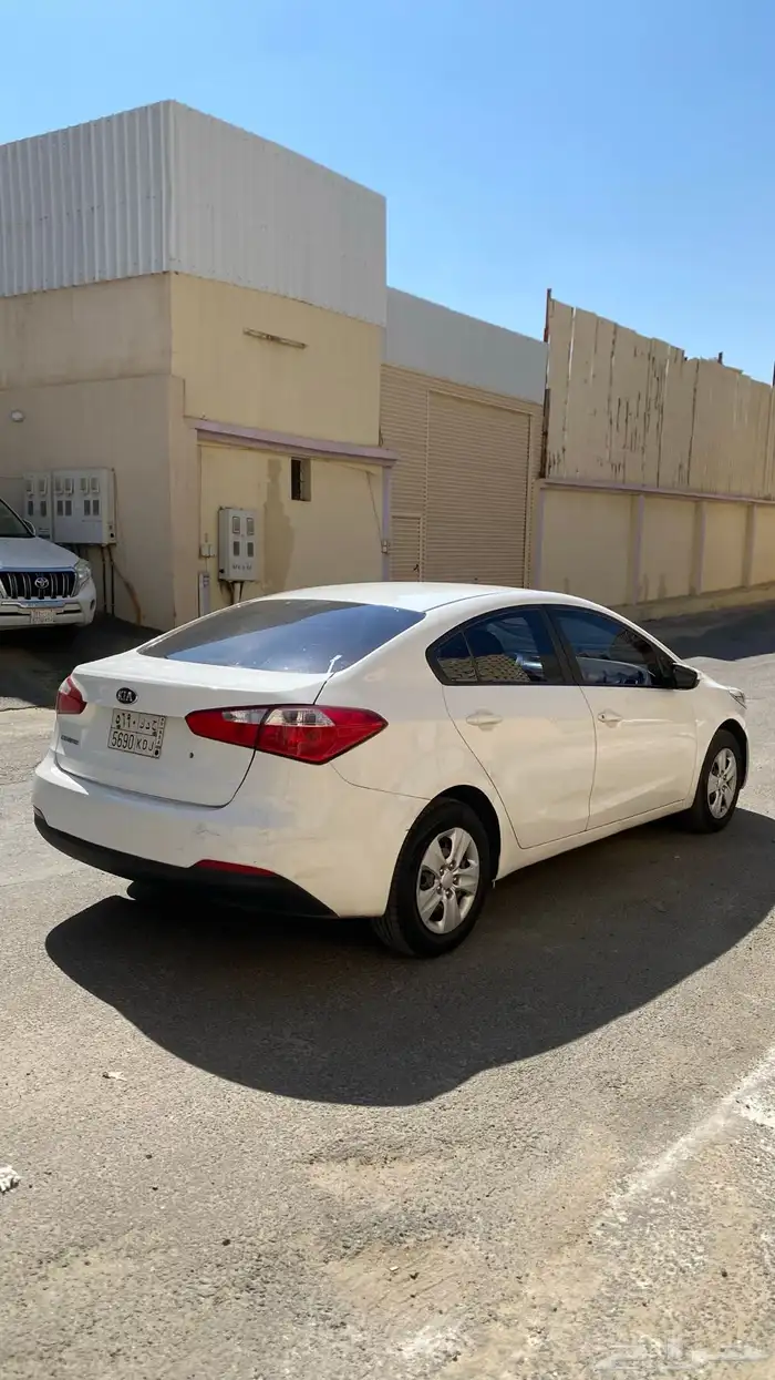 سيراتو 2014 نظيفه جداا 3