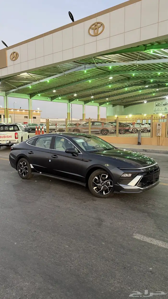 هيونداي سوناتا فليت 2026 رمادي سعودي بأقل سعر 12