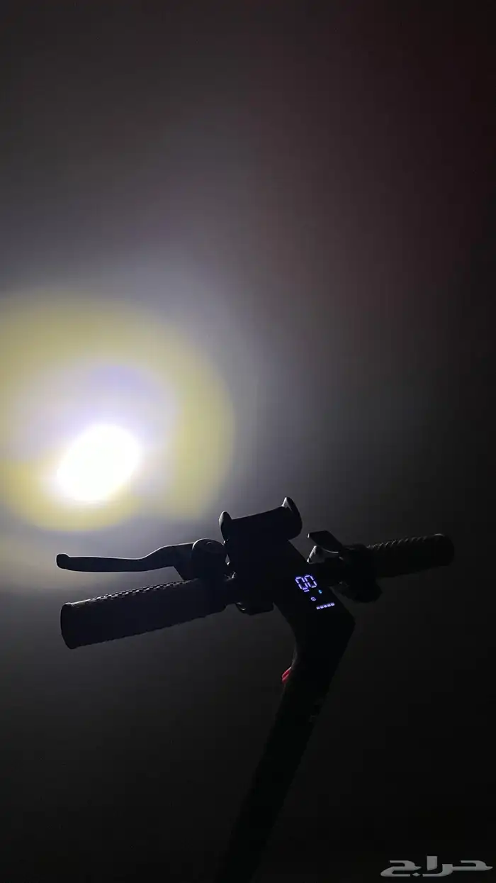 سكوتر كهربائي ب 650 5