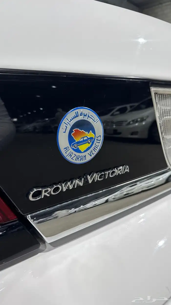 فورد فكتوريا بوليسي 2011 مخزن 12