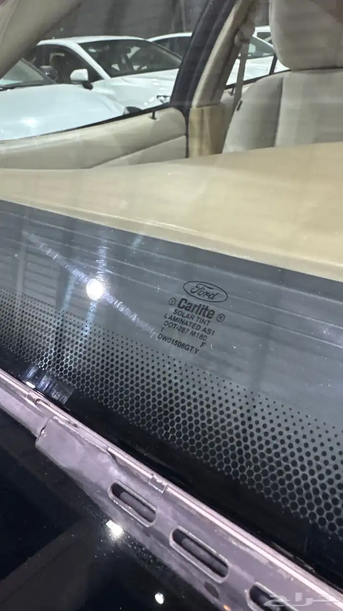 فورد فكتوريا بوليسي 2011 مخزن 7