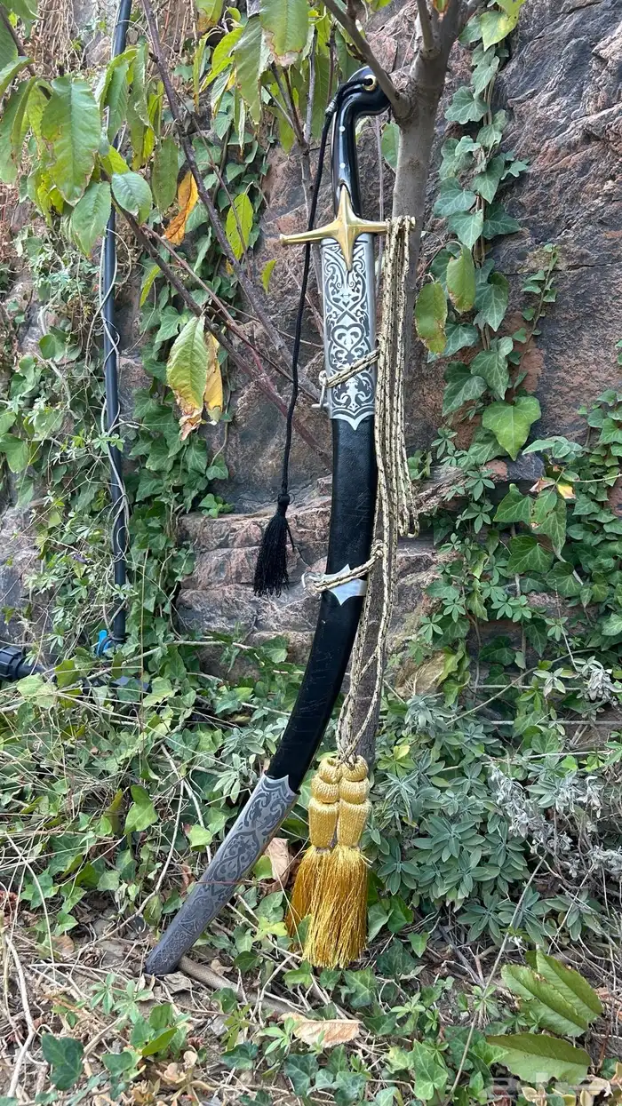 سيف سيوف جوهر تراث نوادر تراثي دمشقي فضه غمد نصل حاد فولاذ 0