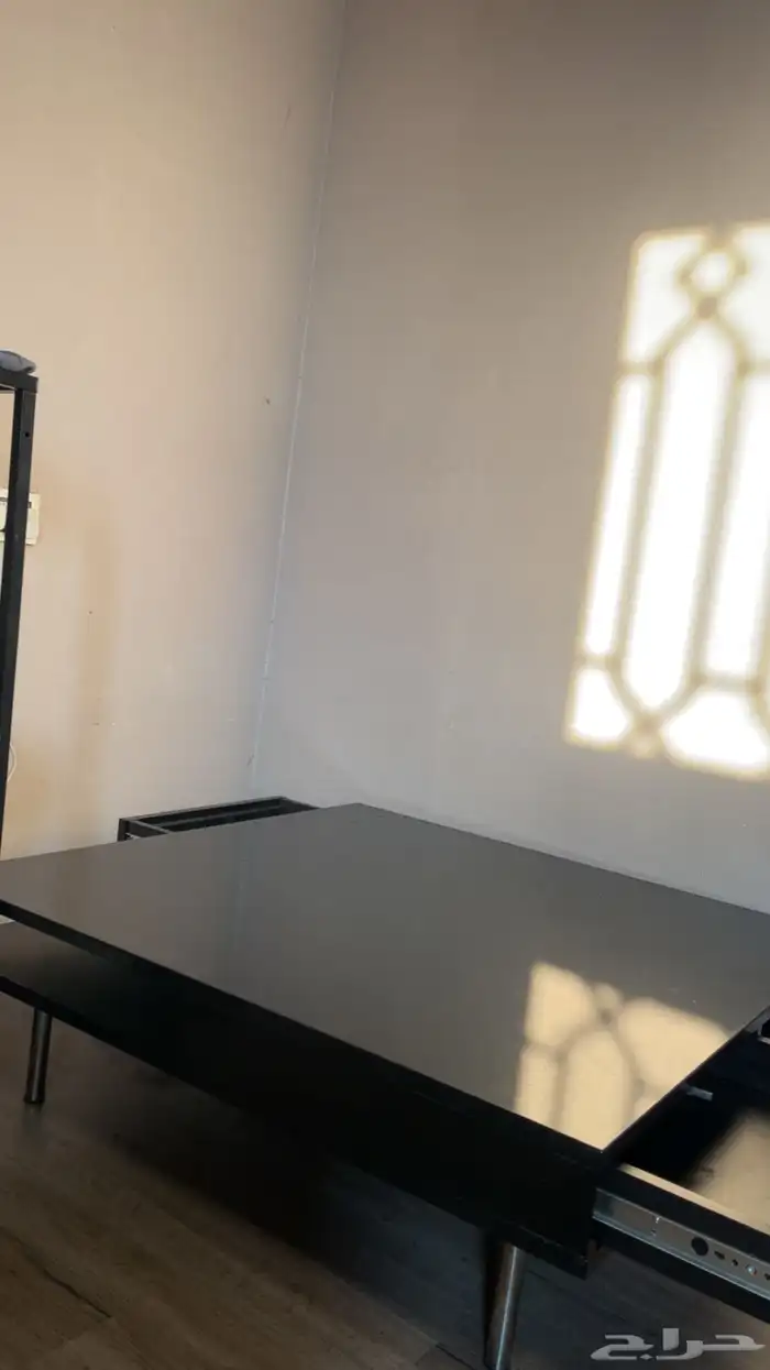 طاولة جديدة من ايكيا شريتها ب900ابيعها ب500 2