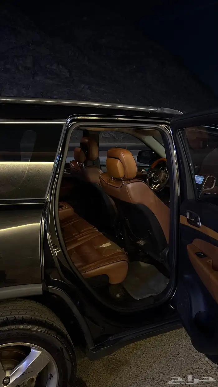 جيب جراند شيروكي موديل 2013 نظيف Jeep 23