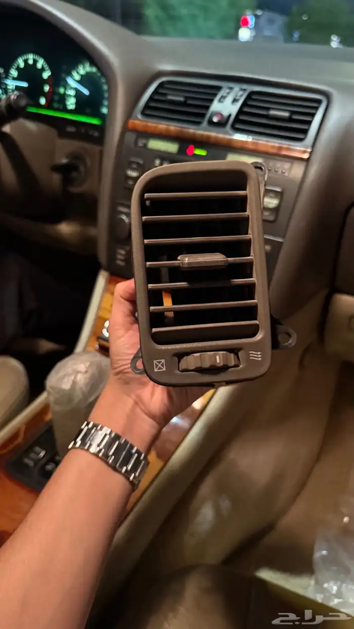 ريشت مكيف لكزس 400 0