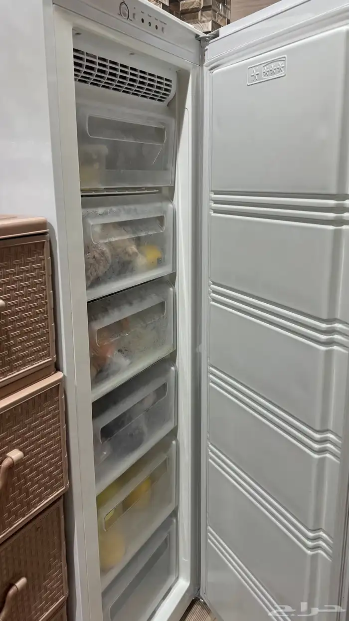 للبيع فريزر اثنين 11