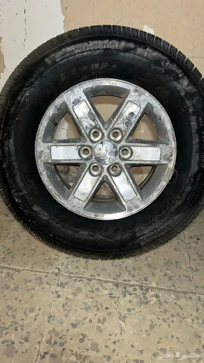 جنوط GMC أصلية وكالة   مخزنة من 2012 ونظيفة جدا 9