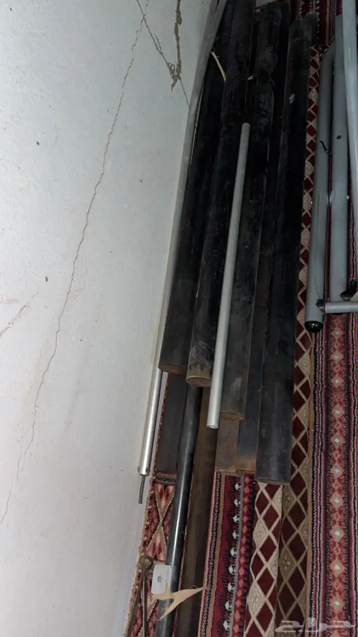 بيت شعر اسود مع جملون و خيمتين عامود 2