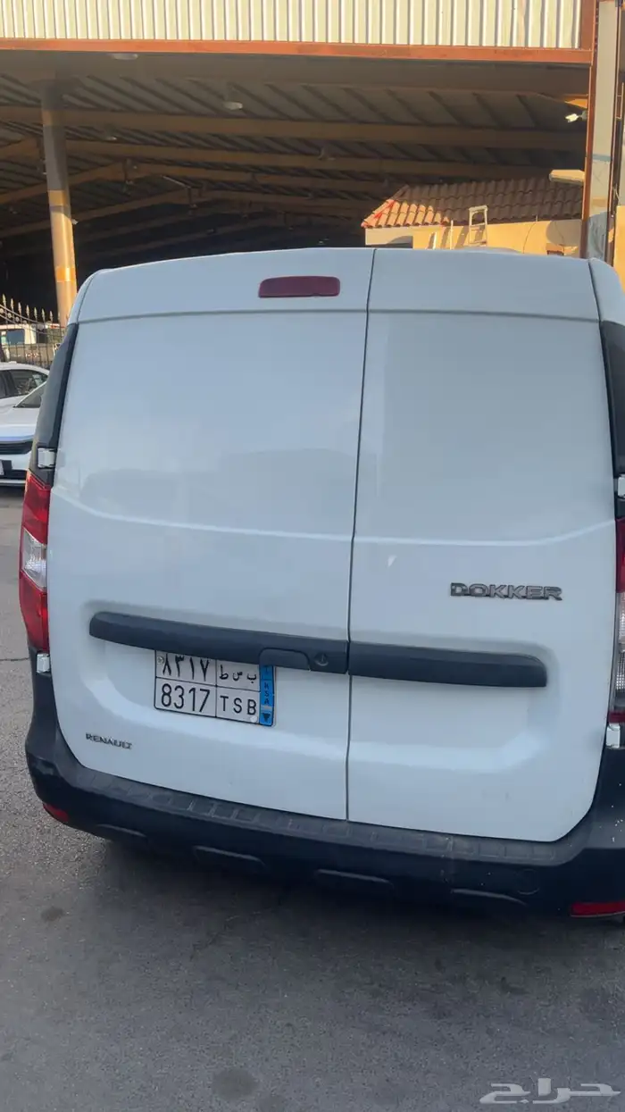 باص رينو 2021 5