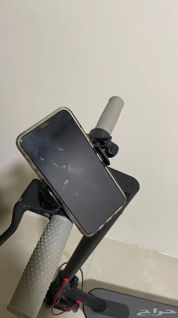 سكوتر كهربائي ب 650 3