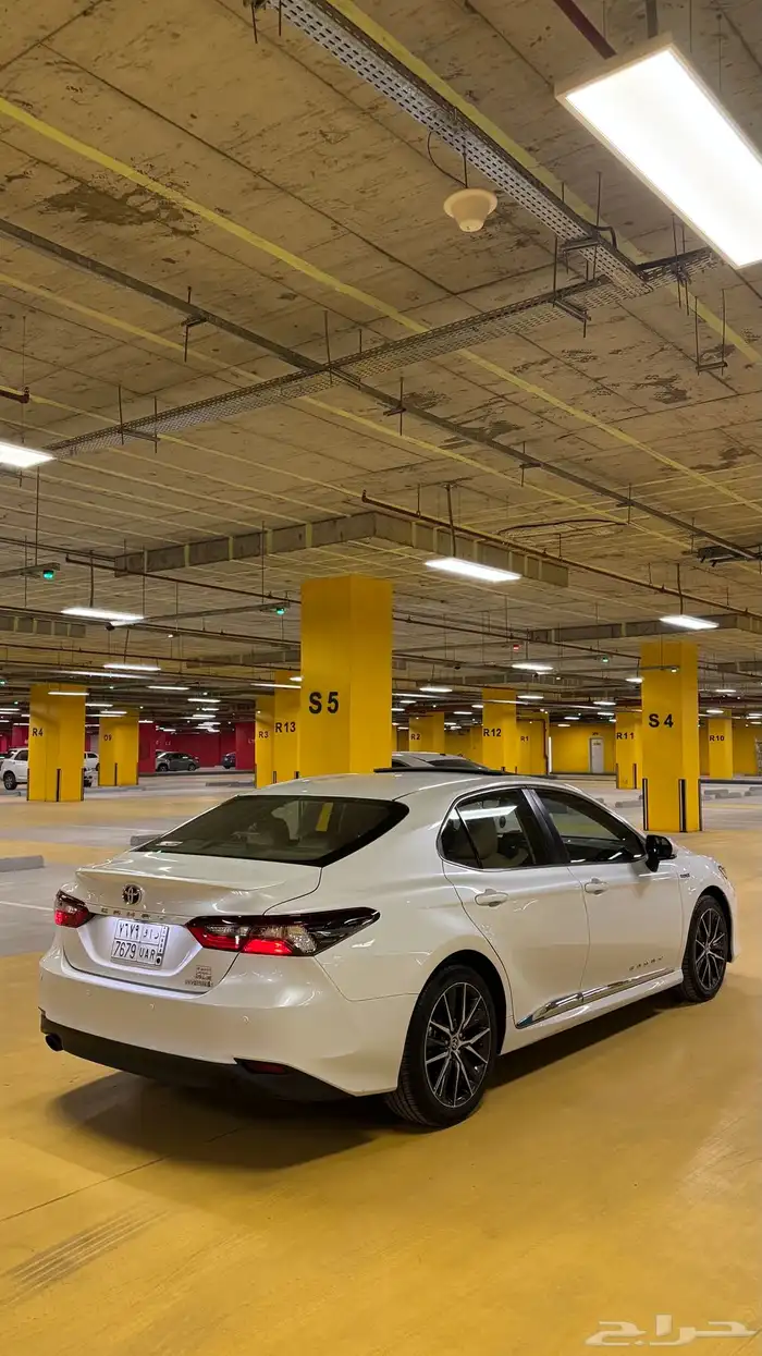 كامري 2022 فل كامل هايبرد 4