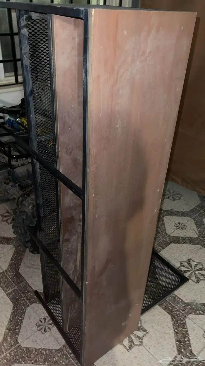 طاولة ايكيا 1