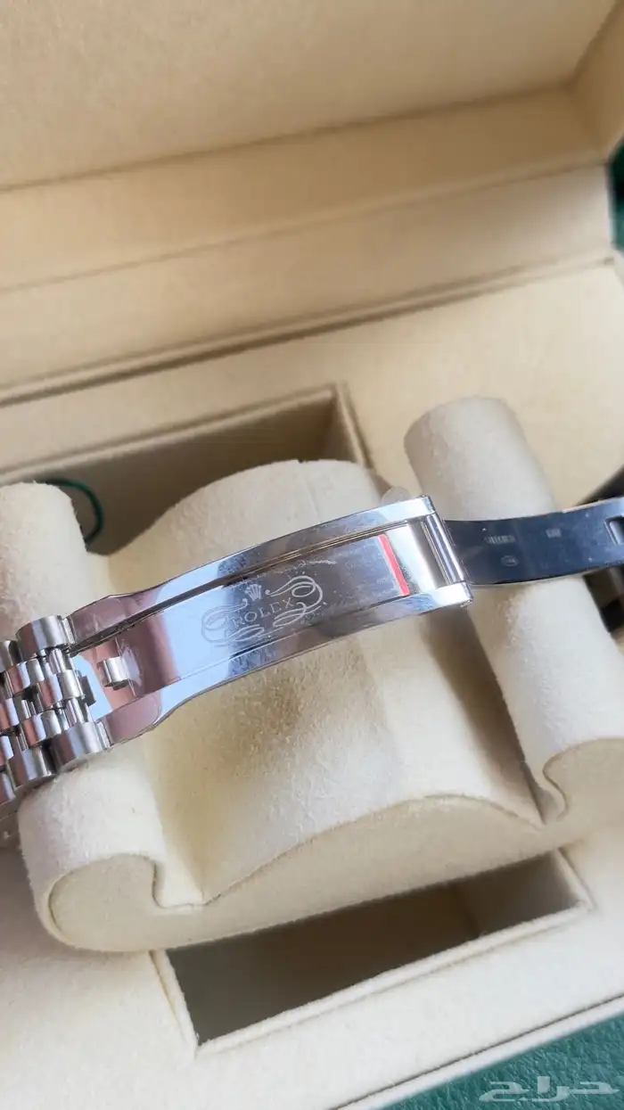 رولكس رجالي مقاس 41مم ارقام روماني 10