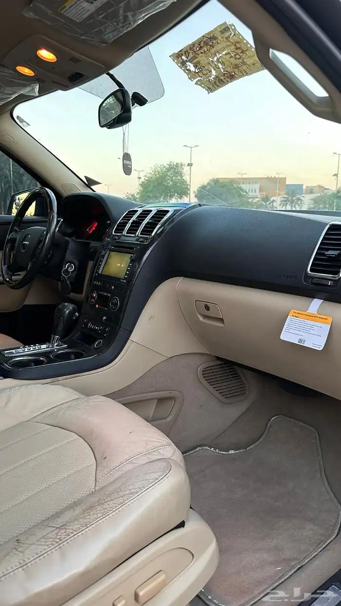 جي ام سي اكاديا 2012 دينالي اعلى فئة في الفل 36