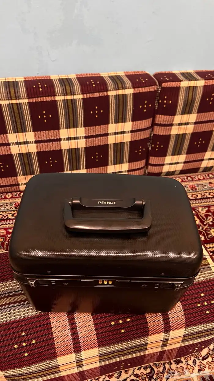 شنطة مكياج 1