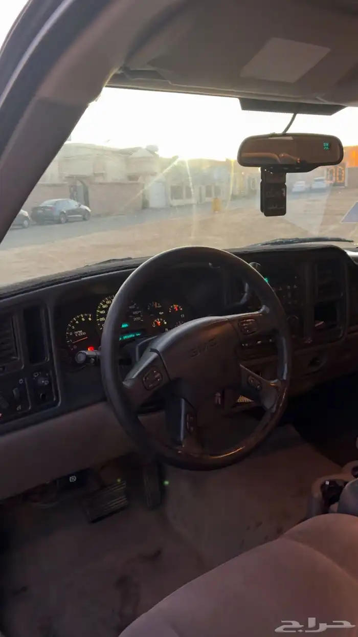 جي ام سي 2005 3