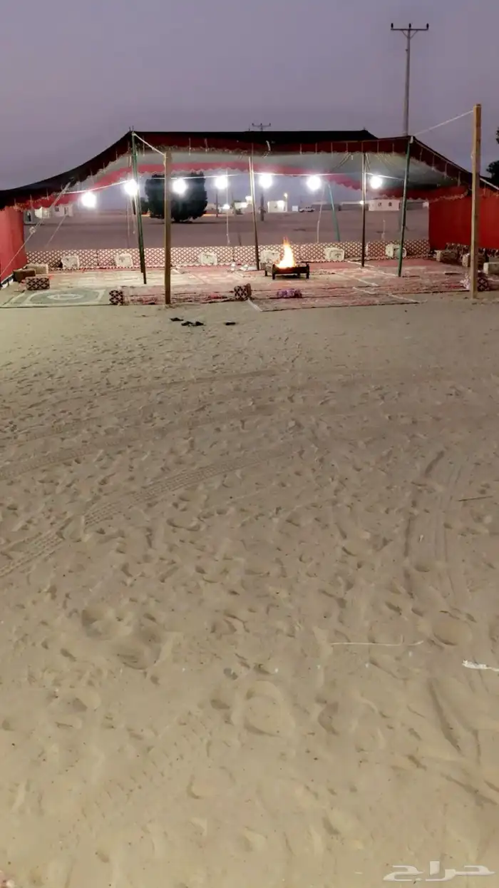 بيت شعر للبيع 0