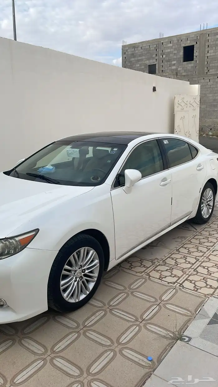 لكزس ES 13 للبيع او البدل بتورس او افالون 0