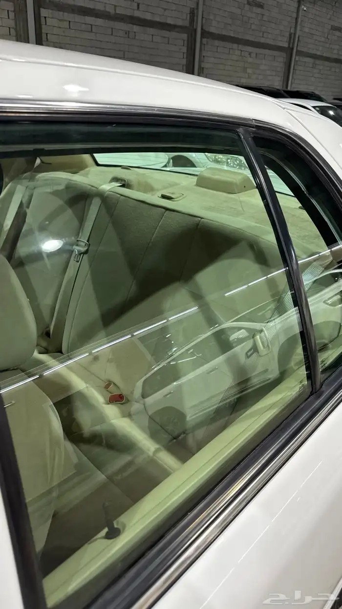 فورد فكتوريا بوليسي 2011 مخزن 10