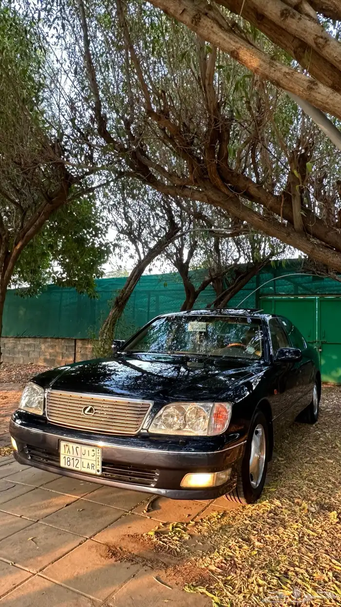 لكزس 1999 19