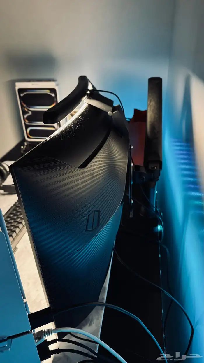 SAMSUNG Odyssey G6   سامسونق أوديسي G6 3