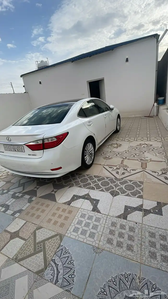 لكزس ES 13 للبيع او البدل بتورس او افالون 1