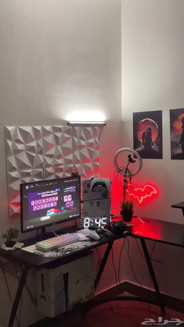 طاوله قيمنق حرف L اسود 0