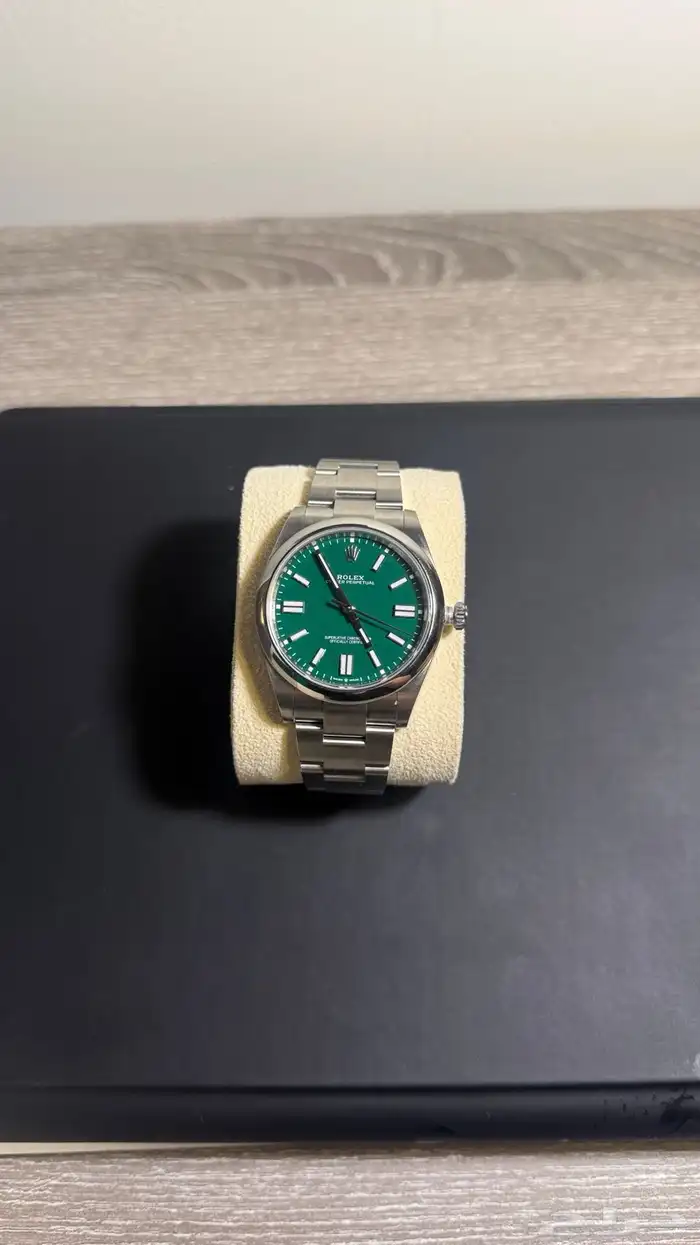 Rolex oyster perpetual green dial 41mm 1