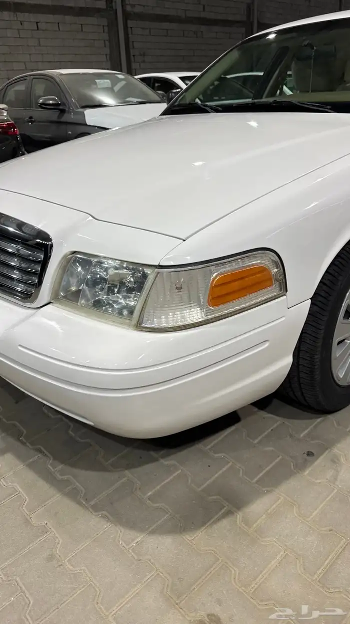 فورد فكتوريا بوليسي 2011 مخزن 3