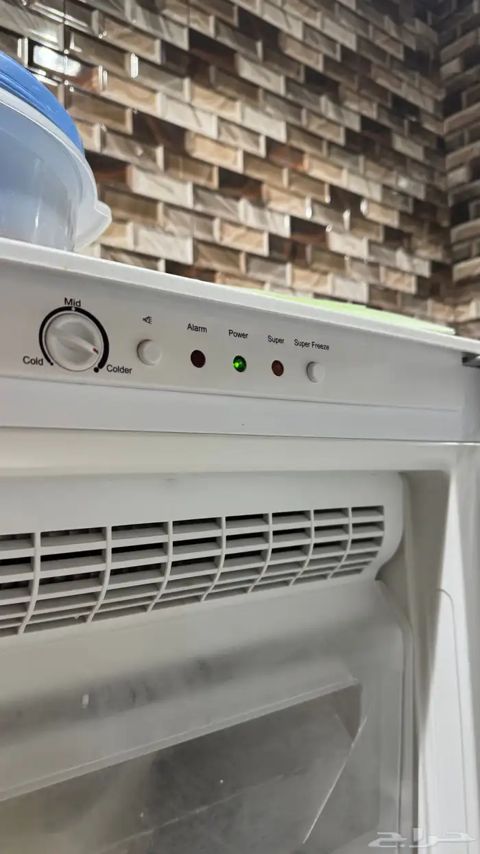 للبيع فريزر اثنين 9