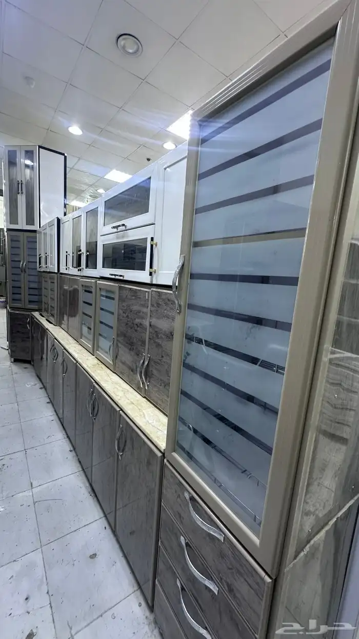 دولاب مطبخ شبه جديد 3